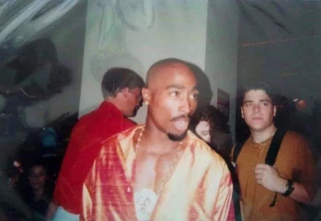 Las últimas imágenes de Tupac Shakur poco antes de ser tiroteado el 7 de septiembre de 1996