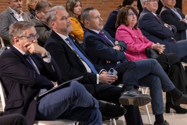 El rector de Elche acusa al Gobierno de Puig de “grosera deslealtad” por aprobar Medicina en Alicante y se alinea con el actual Consell