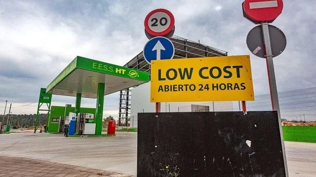 Las gasolineras 'low cost' se "comen" a las tradicionales en la Comunidad Valenciana