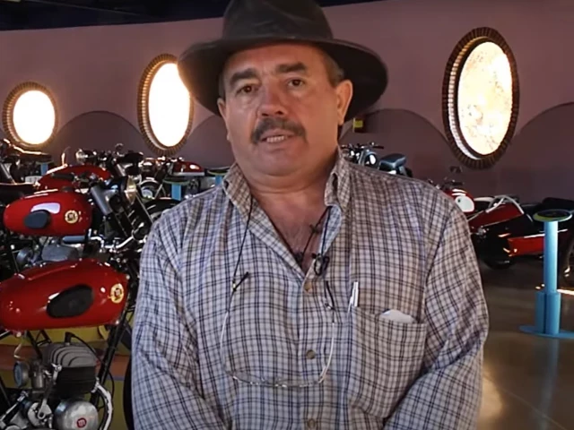 Fallece el fundador del Museo de la Moto de Hervás)