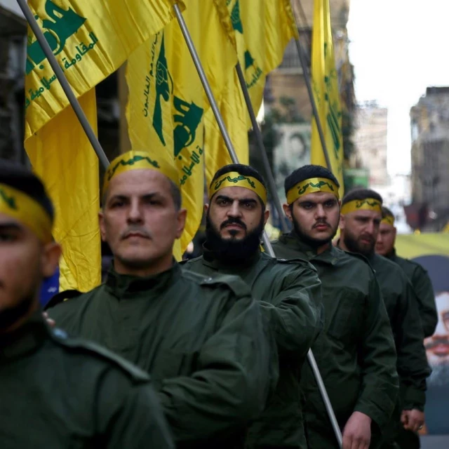 Hezbolá pide a residentes en Líbano que no escaneen códigos QR en panfletos lanzados por Israel