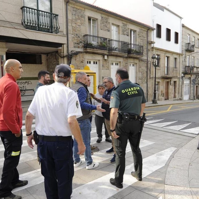 Una quincena de feriantes siembra el pánico y atemoriza al personal de las actividades infantiles de As Dores