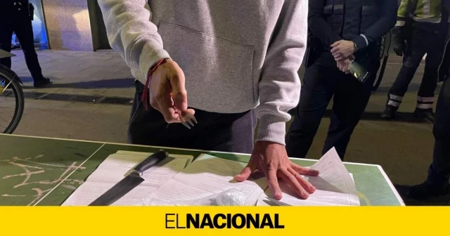 Macroredada de los Mossos y la Guardia Urbana para cazar armas blancas con controles por toda Barcelona