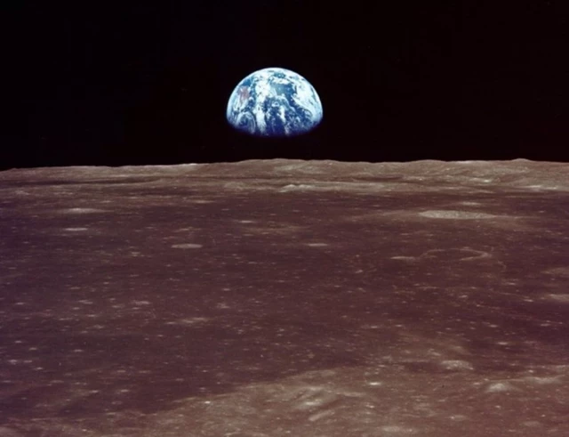 La Luna pudo ser capturada y no formada por un choque con la Tierra