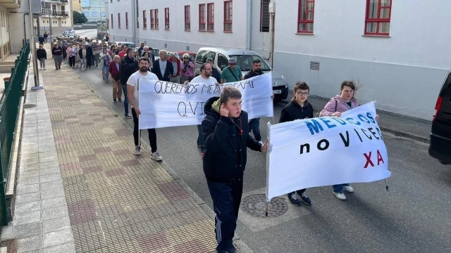 Colectivos de O Vicedo siguen con las protestas por falta de médico