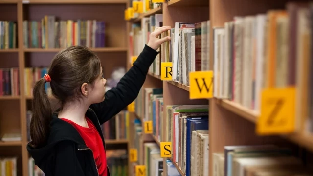 Universitarios que son incapaces de leerse un libro