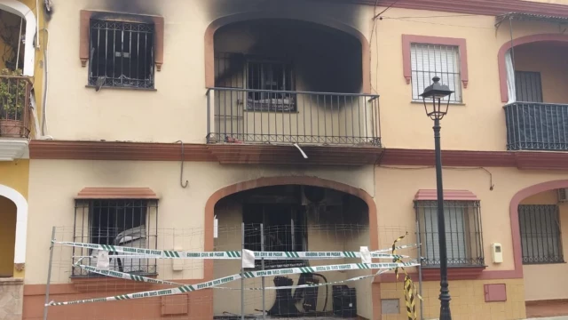 Un móvil cargando provocó el trágico incendio de Guillena