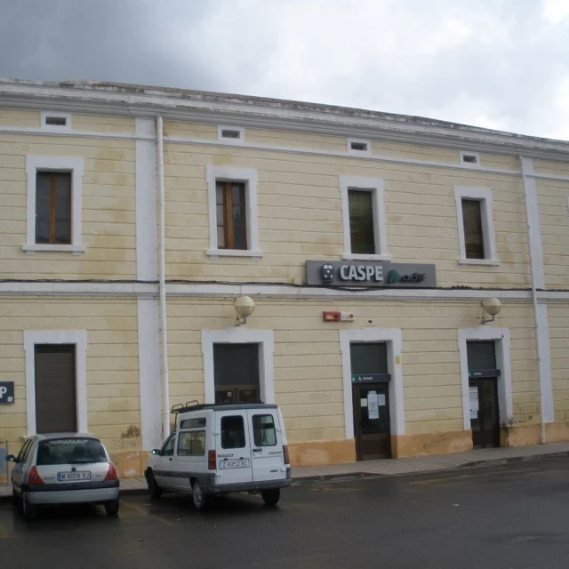 La efeméride aragonesa del 13 de octubre celebra la llegada del primer ferrocarril a Caspe