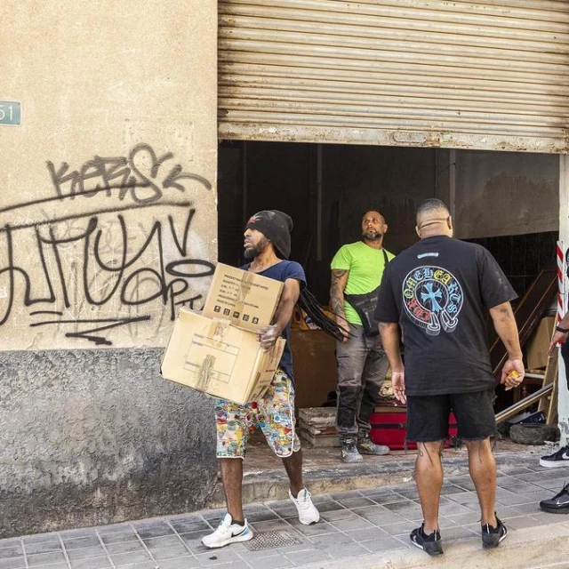 Desahucio frustrado en Alicante: una empresa de desokupación renuncia a desalojar a una familia por la fuerza