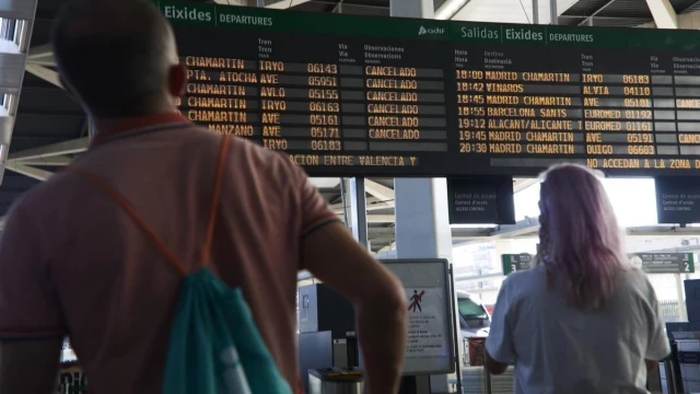 Suprimidos hoy 19 trenes de alta velocidad entre Madrid y la C. Valenciana por el incidente de Atocha