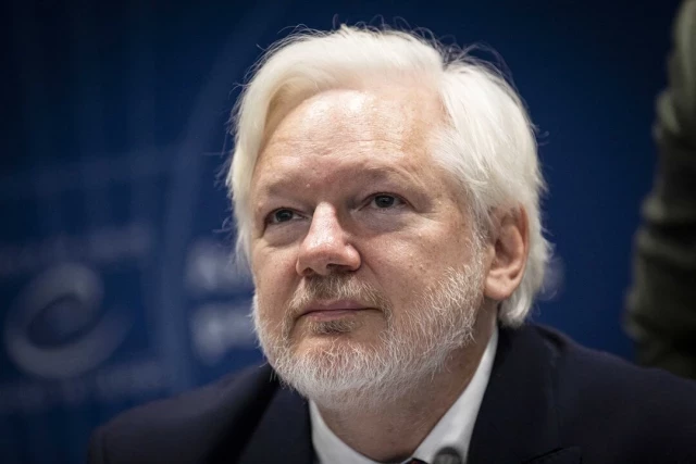 La Comisión Interamericana de Derechos Humanos, contra Ecuador por entregar a Julian Assange