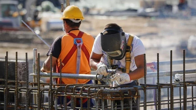 1.795 euros: el salario mínimo para llegar a fin de mes en Euskadi que ya exigen 4.000 trabajadores vascos