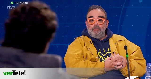 Bob Pop, contundente con un analista de '59 segundos' en TVE: "Dios no existe, los maricones sí"