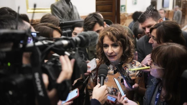 Hacienda se replantea eliminar la tributación conjunta del IRPF, que afectaría a 3 millones de familias