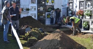 Alt-Cuerpos ocultos para tapar la magnitud de la matanza: las fosas destapan el manual de los golpistas en Galicia