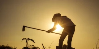 'No votamos para esto': Los agricultores que apoyaron a Trump, en 'estado de shock' por el caos arancelario [Ing]