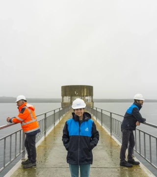 Los equilibristas del agua (y el gran desborde que han controlado)